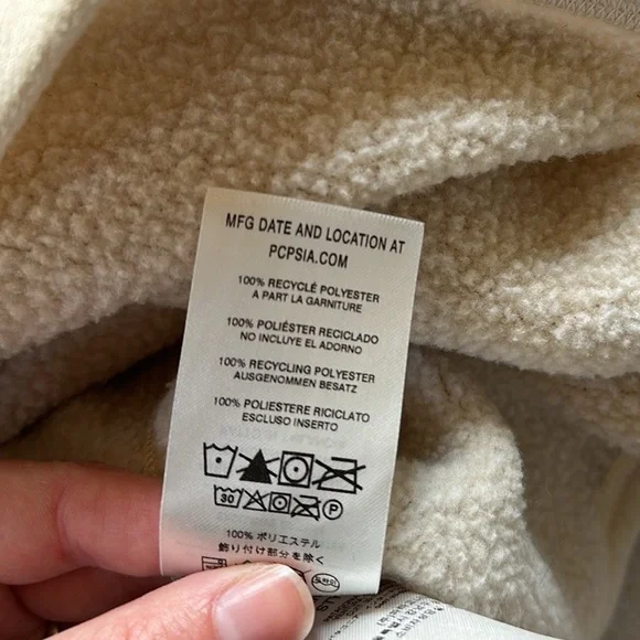 Patagonia Better Sweater Cream 1/4 Zip - Picture 6 of 6